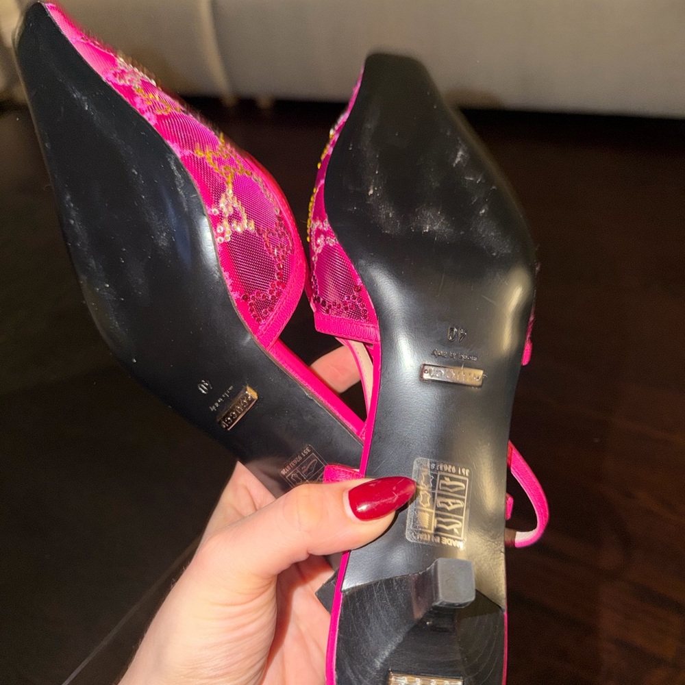 Gucci Hot Pink Sequin Embroidered Slingback Flats - Picture 6 of 7